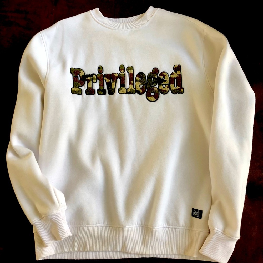 Bleecker & Mercer Chenille Embroidered Camo PRIVILEGED Fleece Crew!